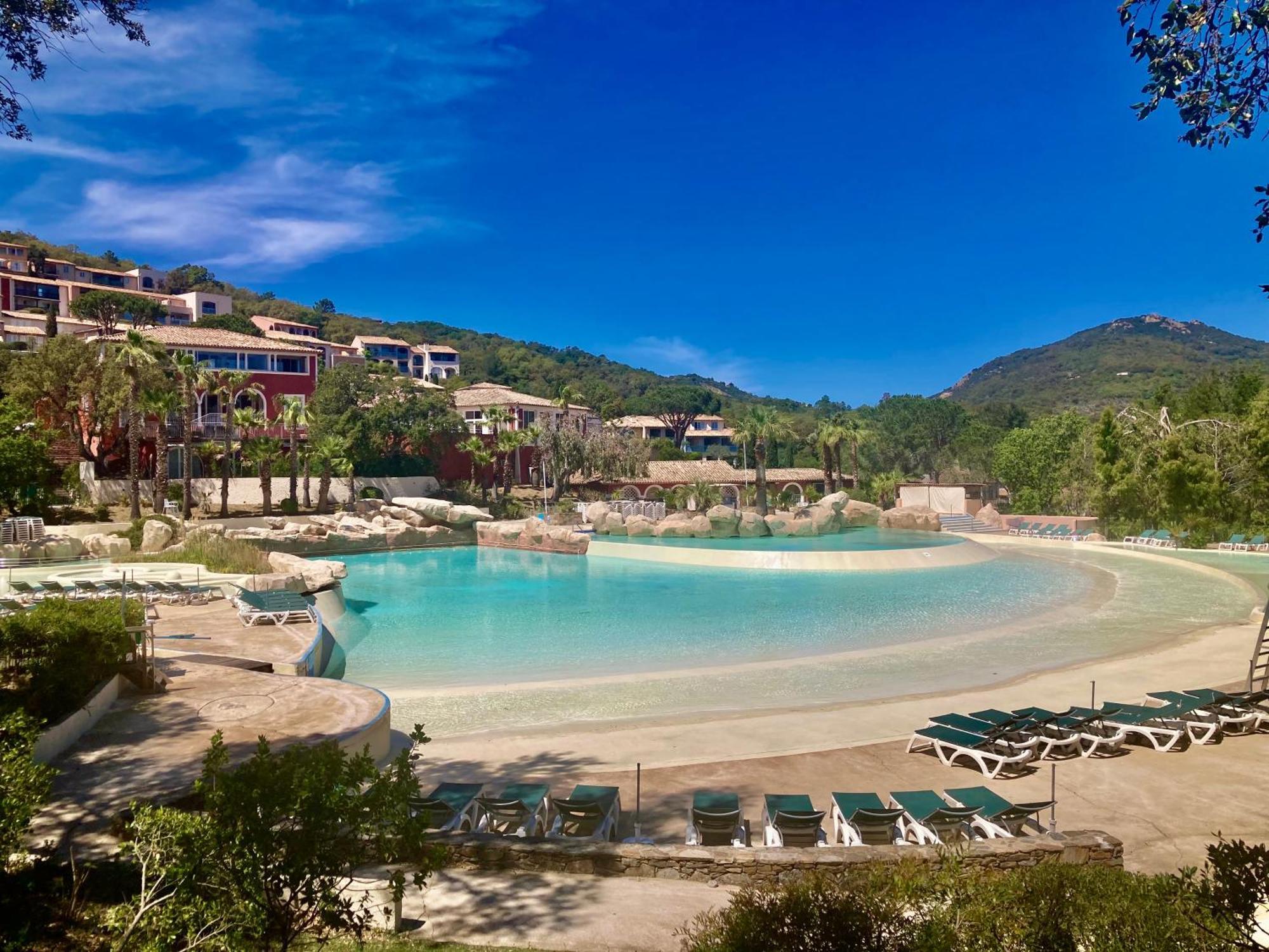 Les Restanques 3120 Vue Mer 3 Chambres Grimaud Kültér fotó